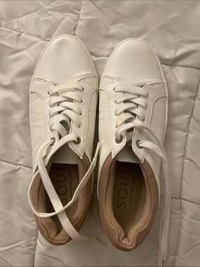 SOUL Neela naturalizer sneaker
